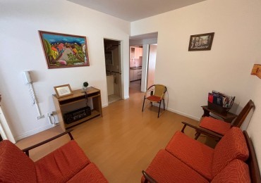 Departamento de 2 ambientes dividido en venta - San Martin 